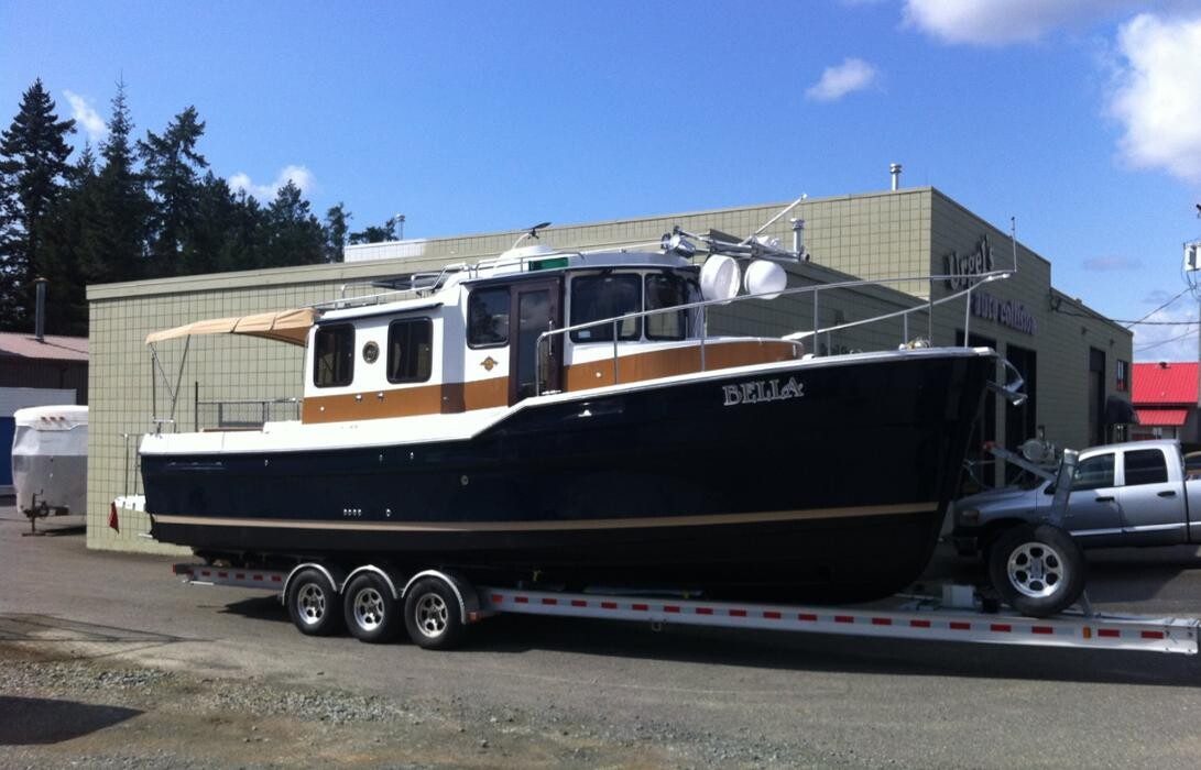 Images Urgel's Auto Collision Ltd