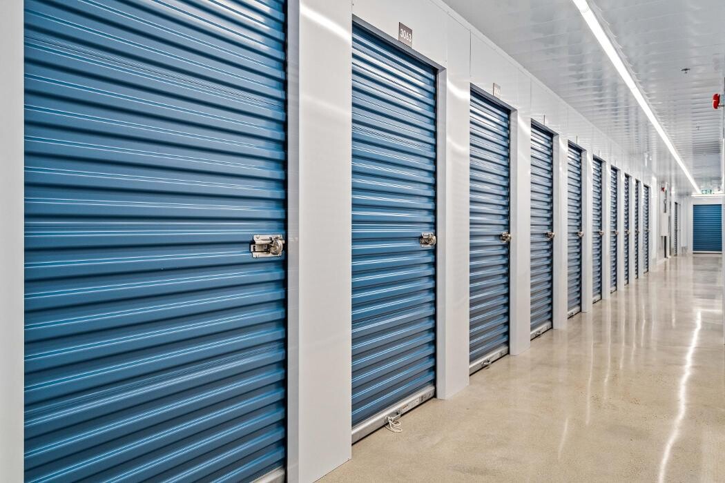Images Self Stor Storage Guelph