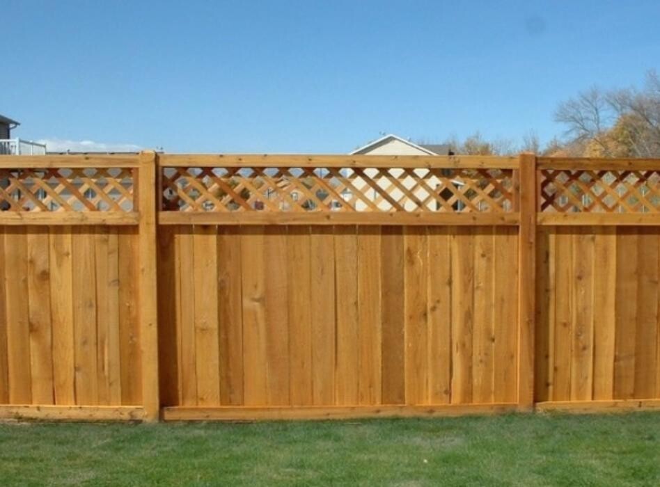 Images Gary's Post Hole & Fence