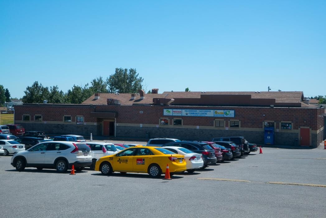 Images Falconridge/Castleridge Community Association