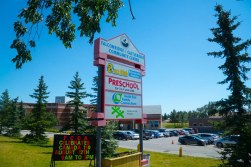 Images Falconridge/Castleridge Community Association