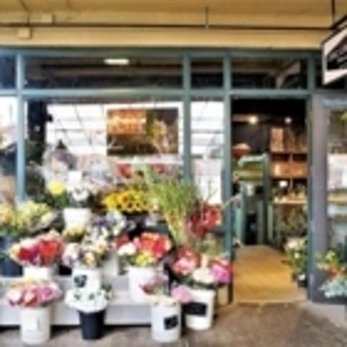 Images Chez Louisette Fleuriste Inc