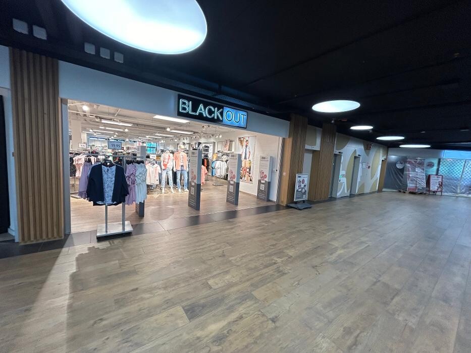 Bilder BLACKOUT