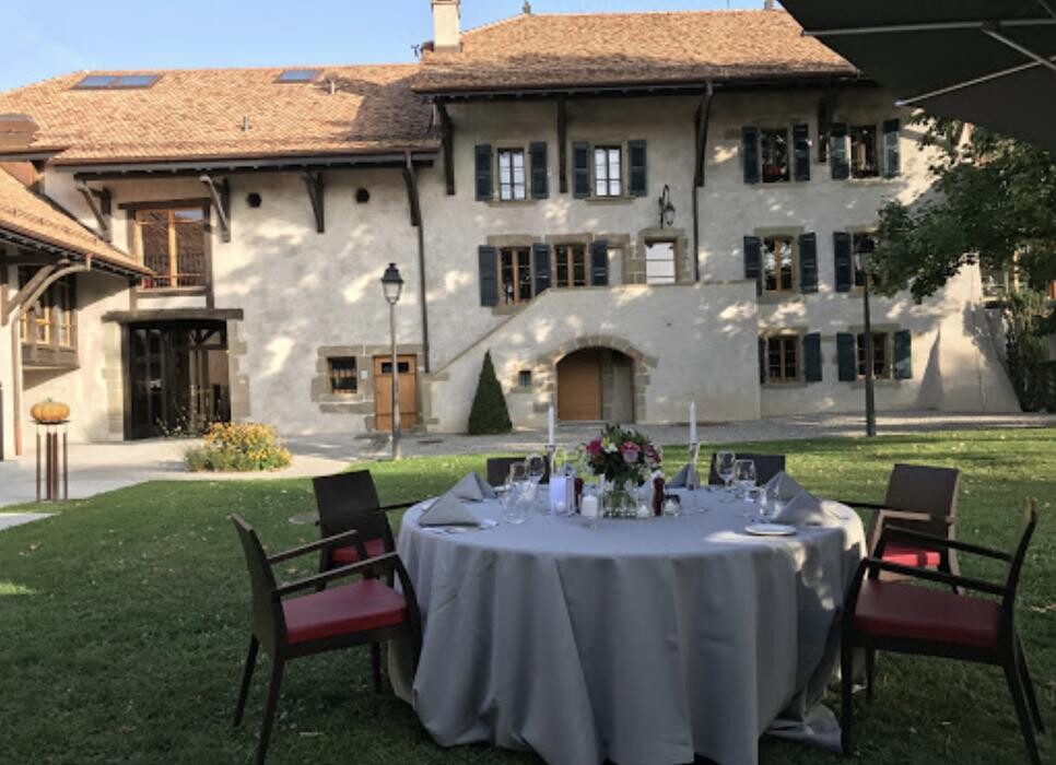 Bilder Collonge Café Restaurant