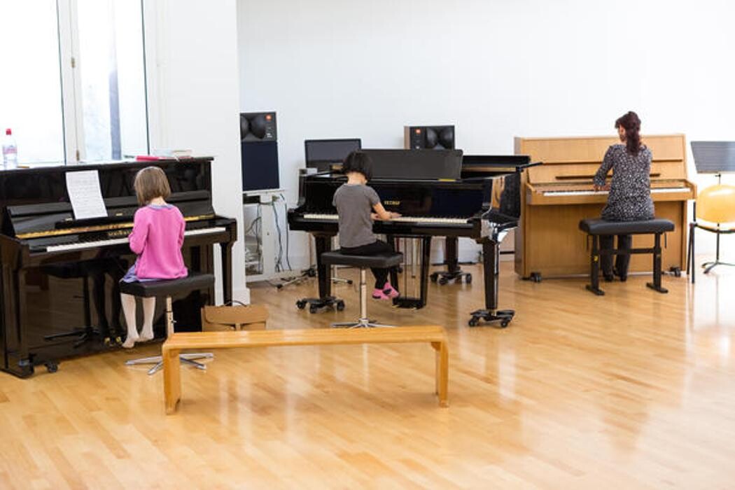 Bilder Institut Jaques-Dalcroze - ijd