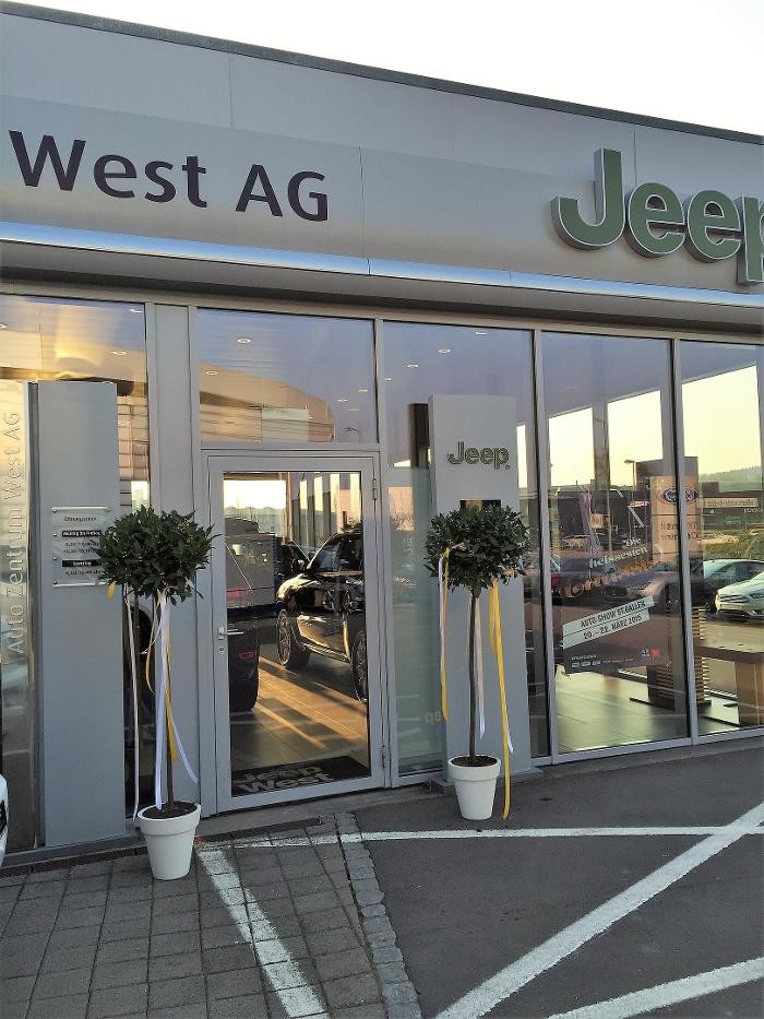 Bilder Auto-Zentrum West AG