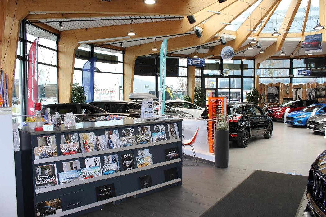 Bilder Auto-Zentrum West AG