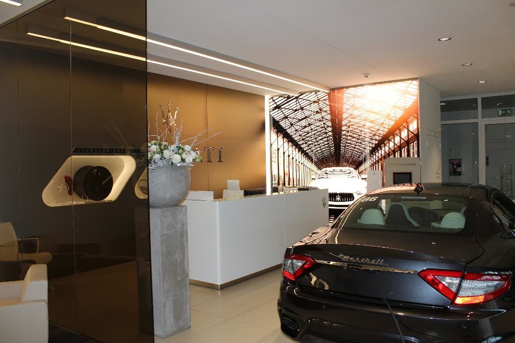 Bilder Auto-Zentrum West AG