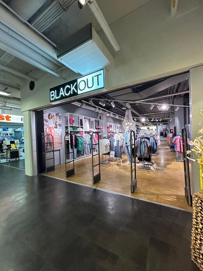 Bilder BLACKOUT