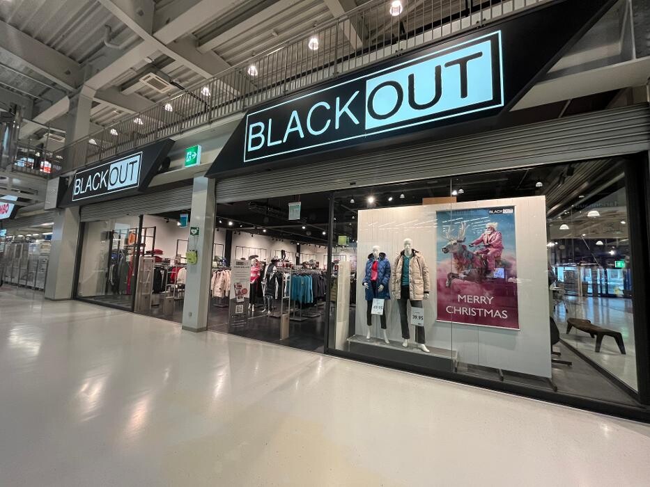 Bilder BLACKOUT