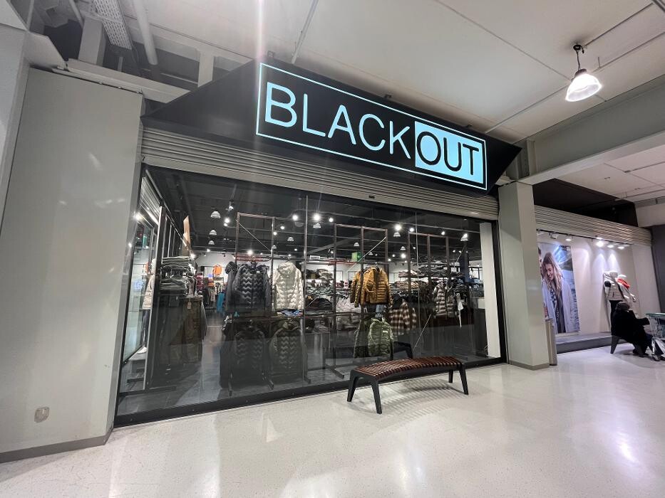 Bilder BLACKOUT