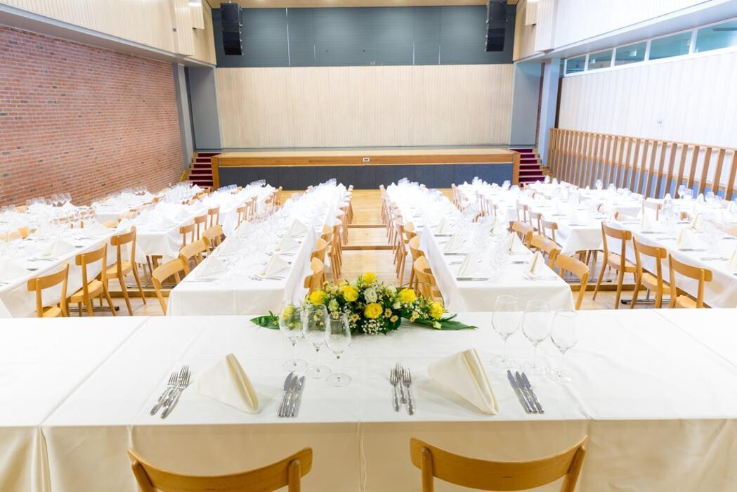 Bilder Parktheater Gastro AG
