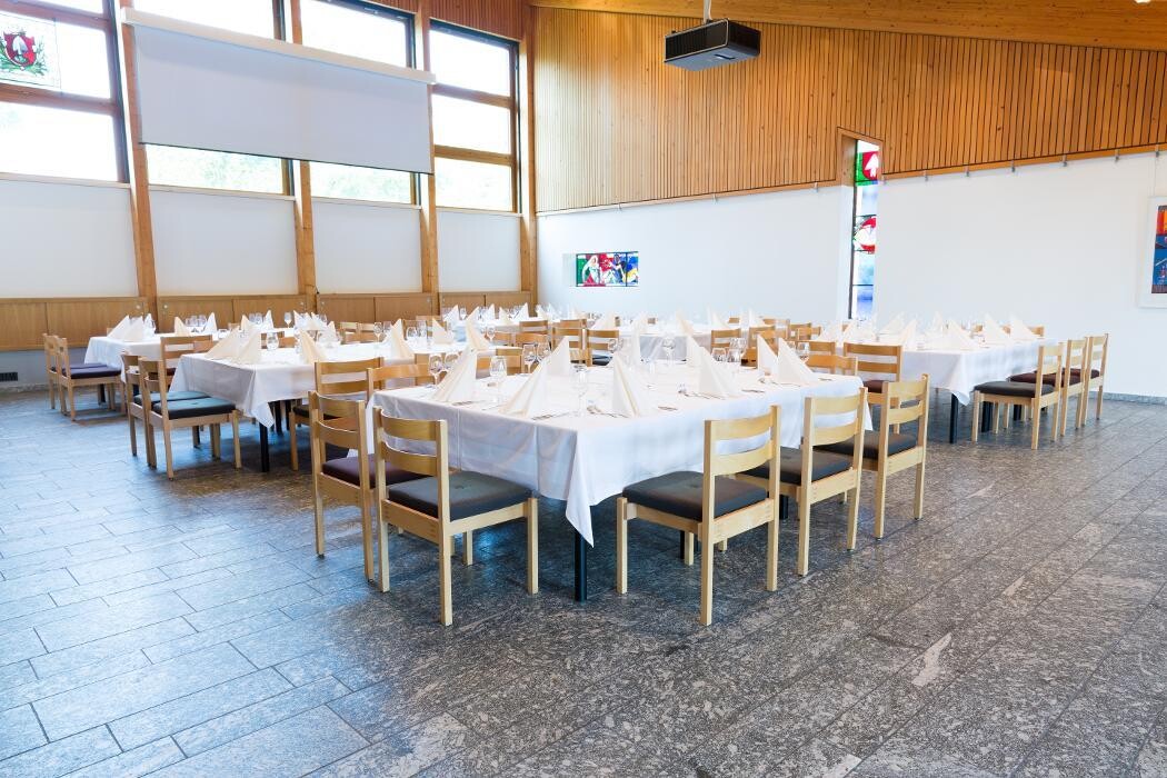 Bilder Parktheater Gastro AG