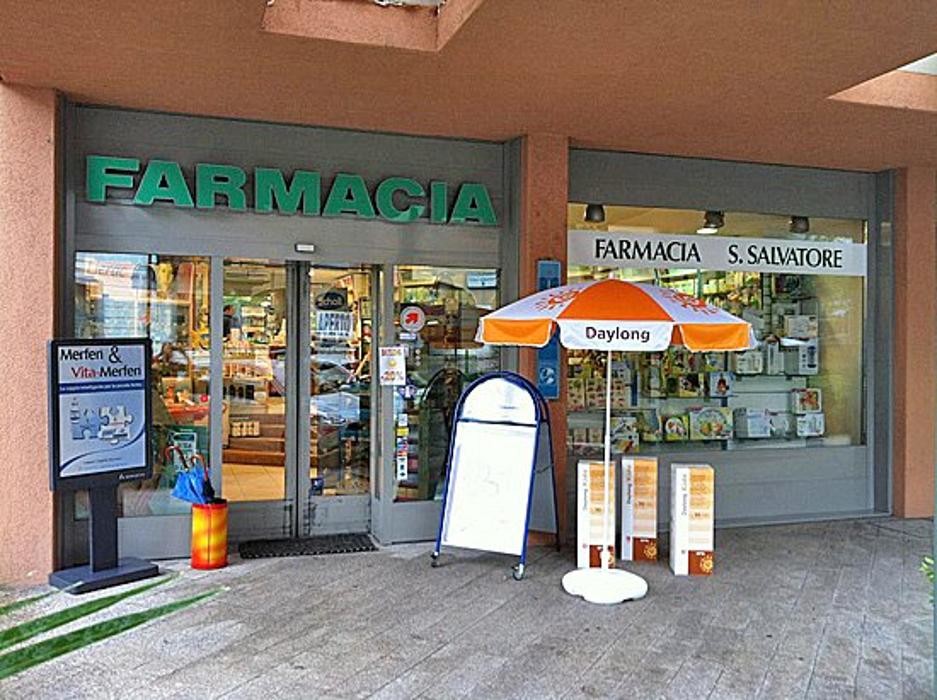 Bilder Farmacia San Salvatore SA