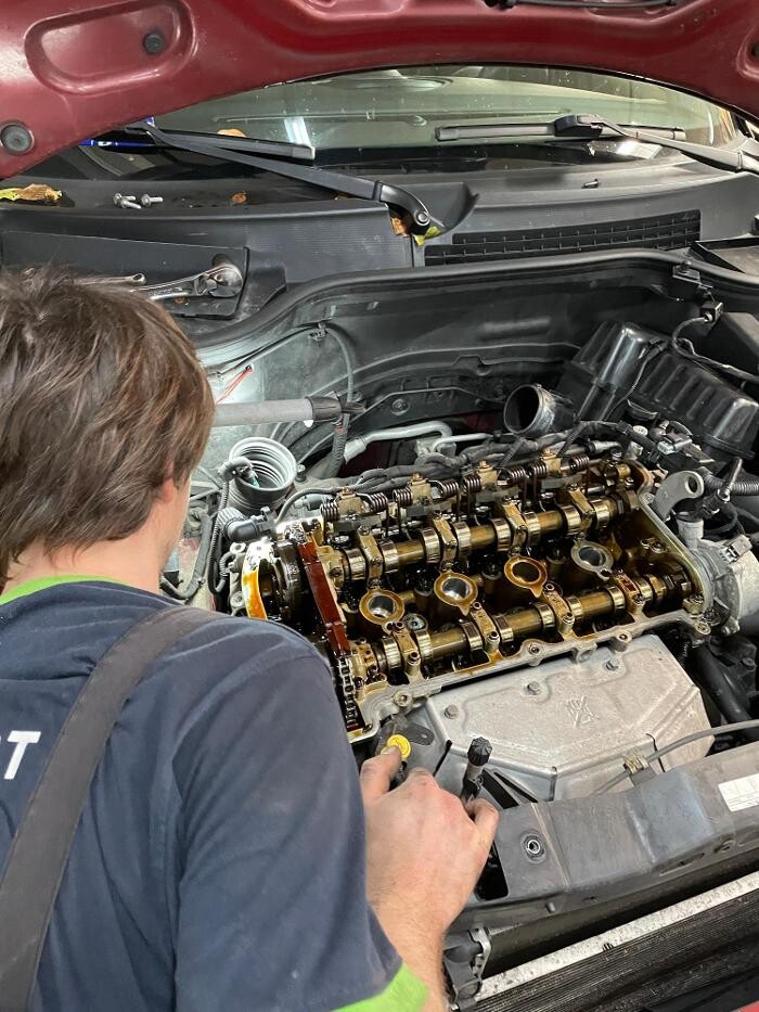 Bilder Garage de La Croix