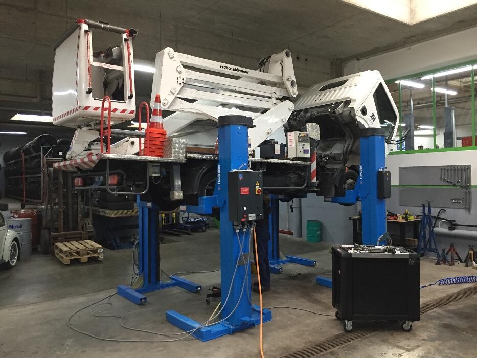 Bilder Garage de La Croix