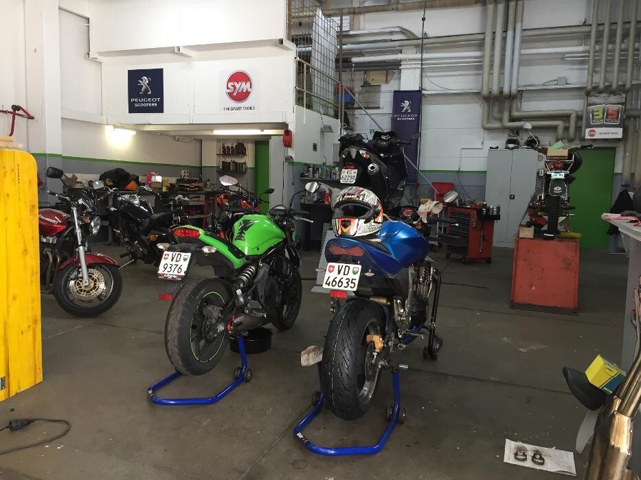 Bilder Garage de La Croix