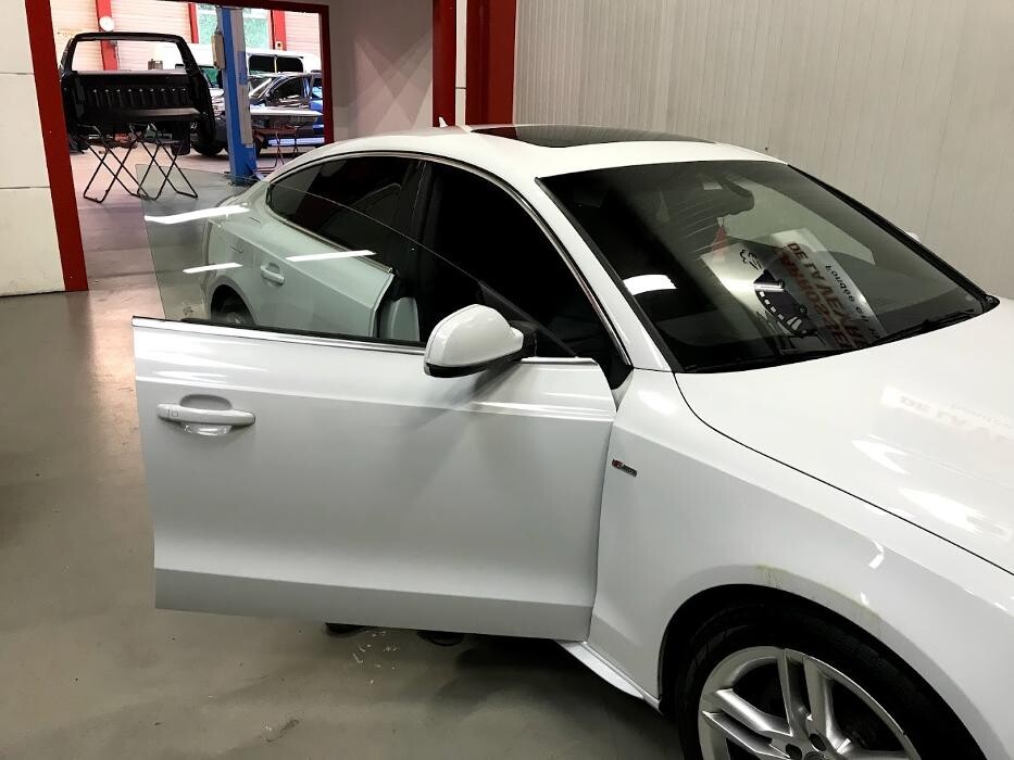 Bilder Carrosserie de la Veyre SA