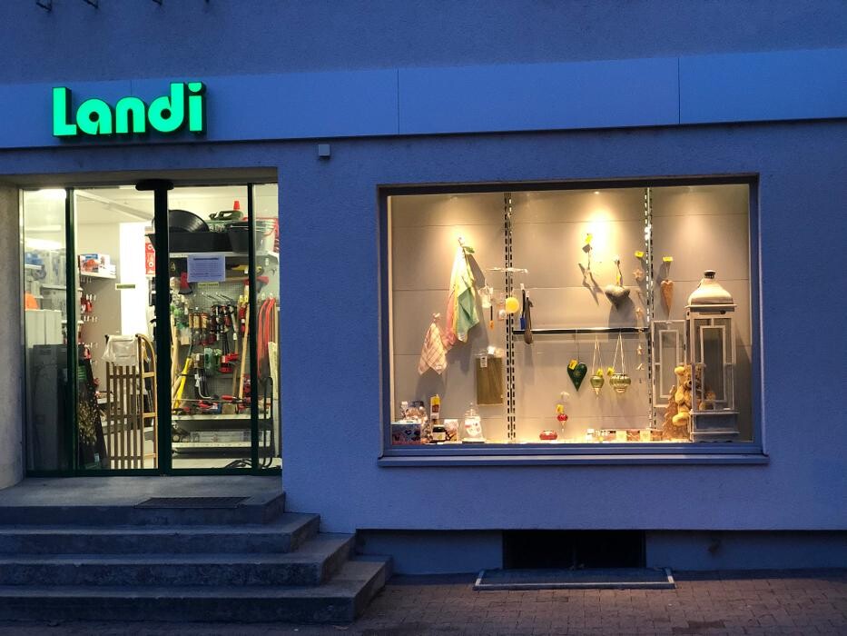 Bilder LANDI Maur Genossenschaft