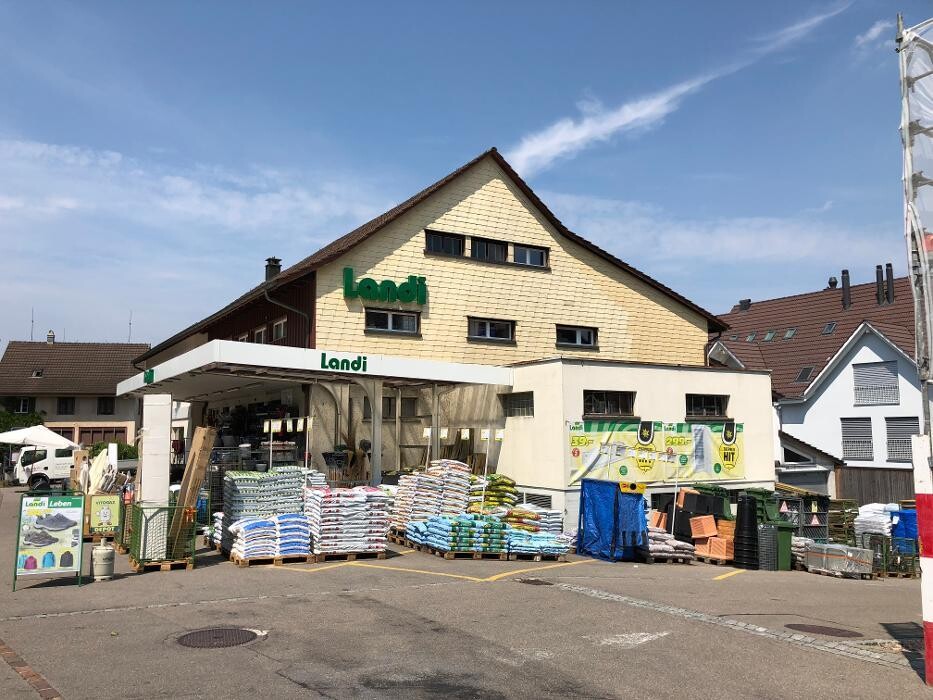 Bilder LANDI Maur Genossenschaft