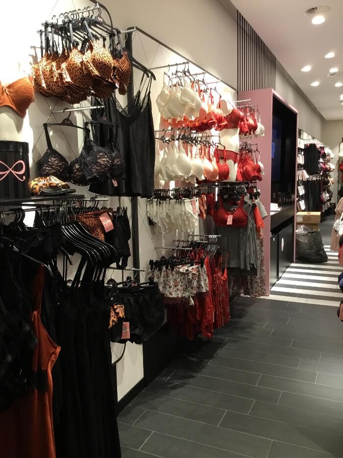 Bilder Hunkemöller