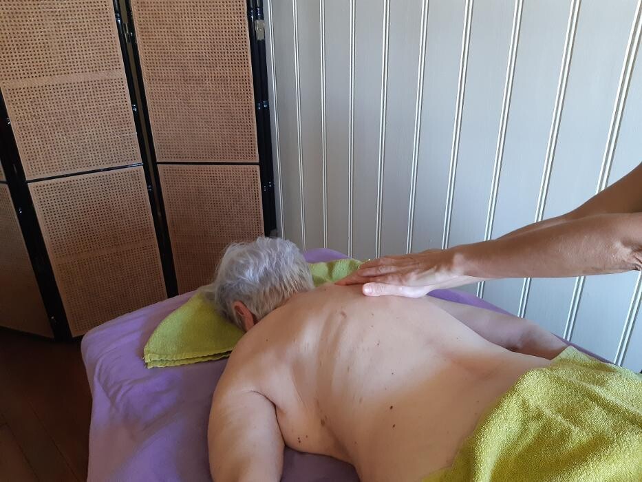 Bilder Le Petit Coin Massages : massage et soin énergétique