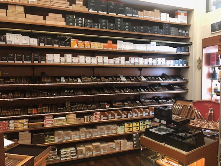 Bilder Davidoff of Geneva since 1911 by Zigarren Dürr