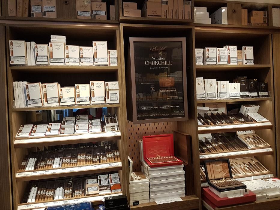 Bilder Davidoff of Geneva since 1911 by Zigarren Dürr
