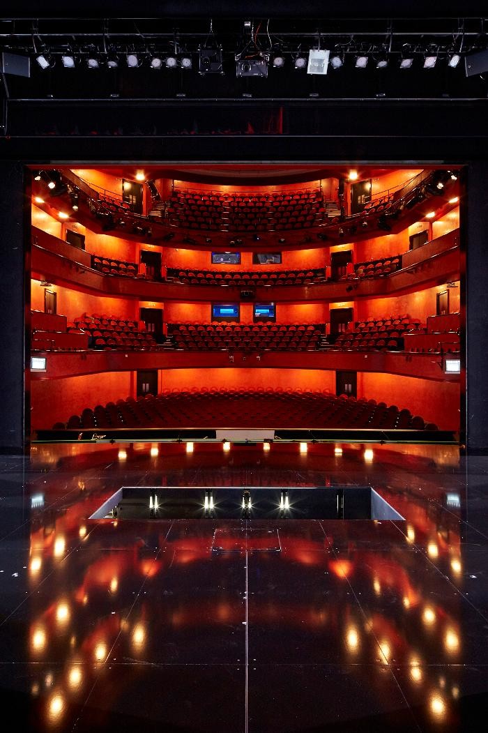 Bilder Opéra de Lausanne