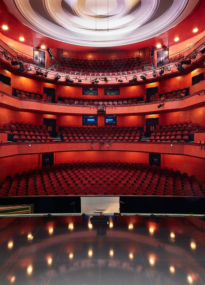 Bilder Opéra de Lausanne