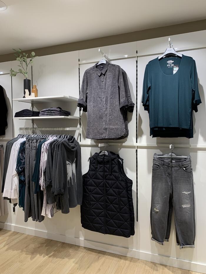 Bilder Ulla Popken | Große Größen | Stans