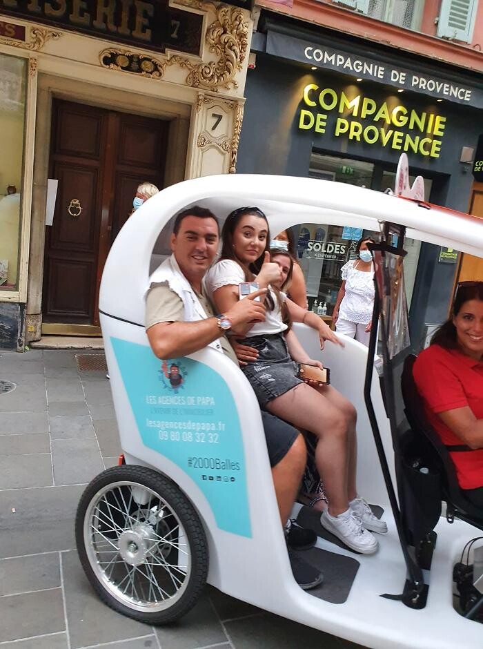 Bilder Moving e-Bike Taxi