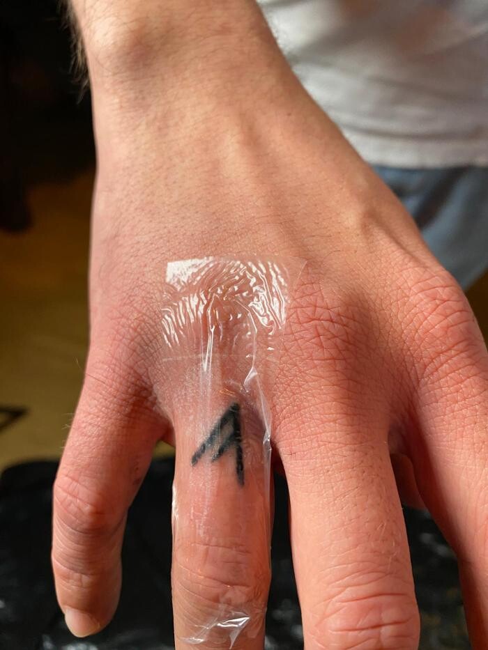 Bilder Pyramid Tattoo & Nail Studio
