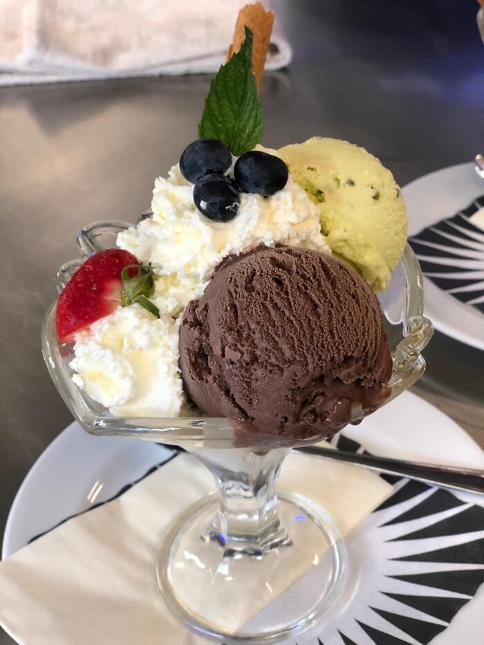 Bilder Restaurant Café Gleis 3 - Swiss Cuisine
