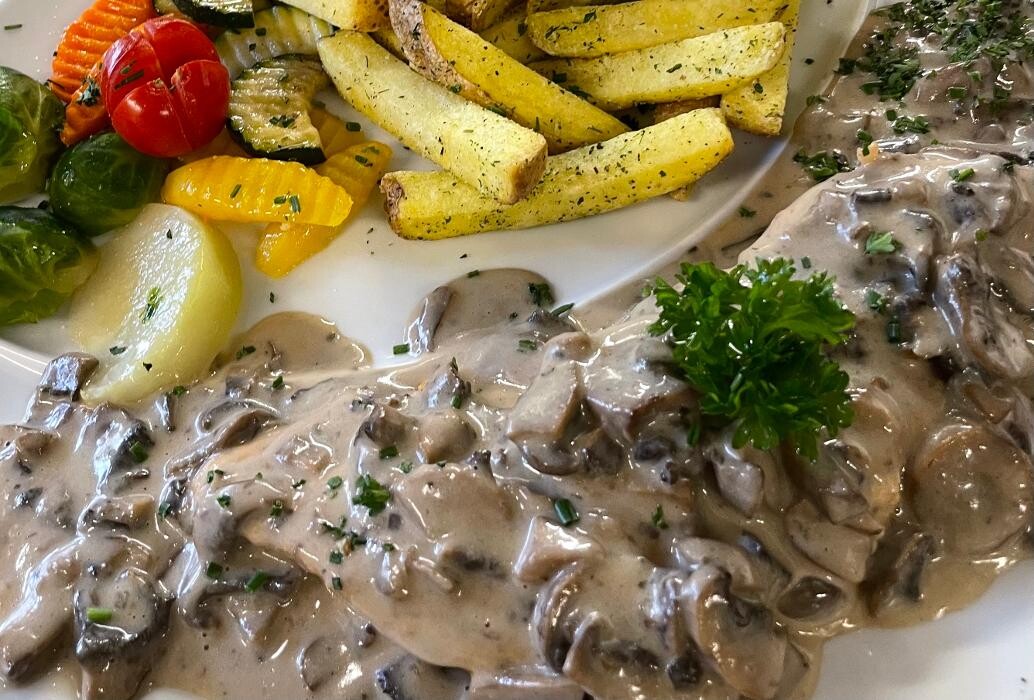 Bilder Restaurant Café Gleis 3 - Swiss Cuisine