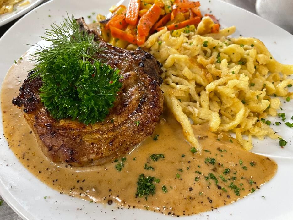 Bilder Restaurant Café Gleis 3 - Swiss Cuisine