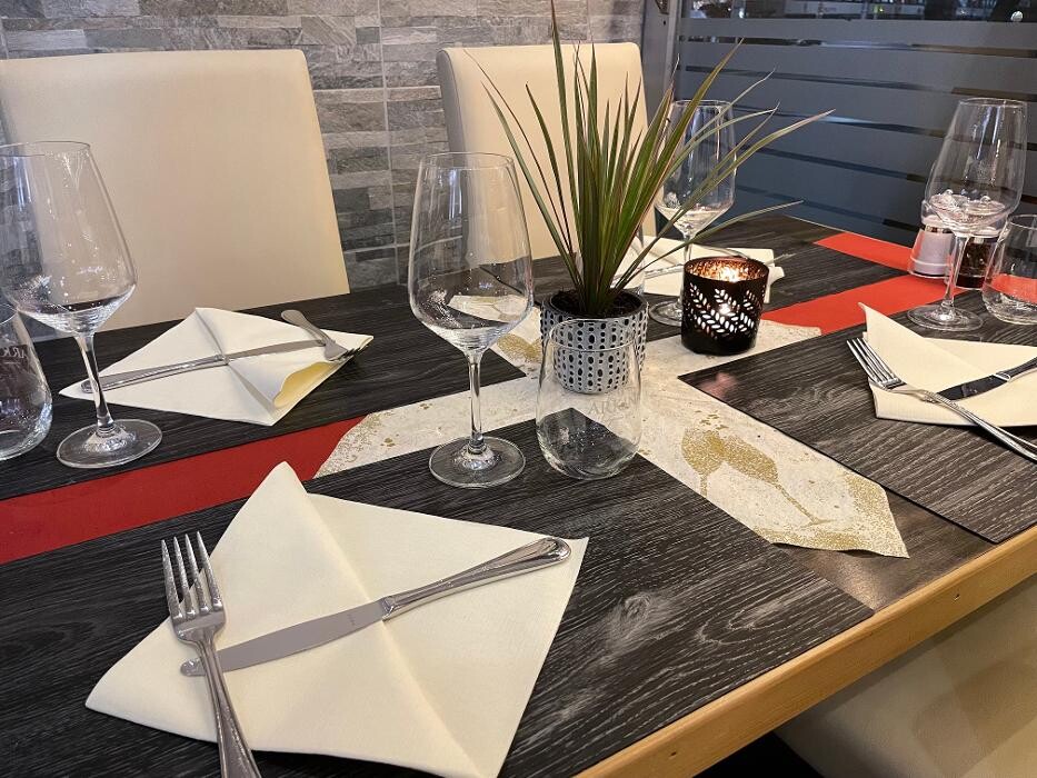 Bilder Restaurant Café Gleis 3 - Swiss Cuisine