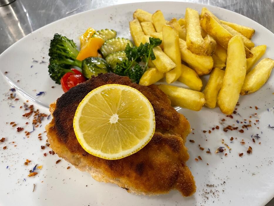 Bilder Restaurant Café Gleis 3 - Swiss Cuisine