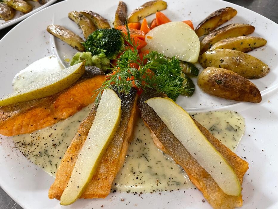 Bilder Restaurant Café Gleis 3 - Swiss Cuisine