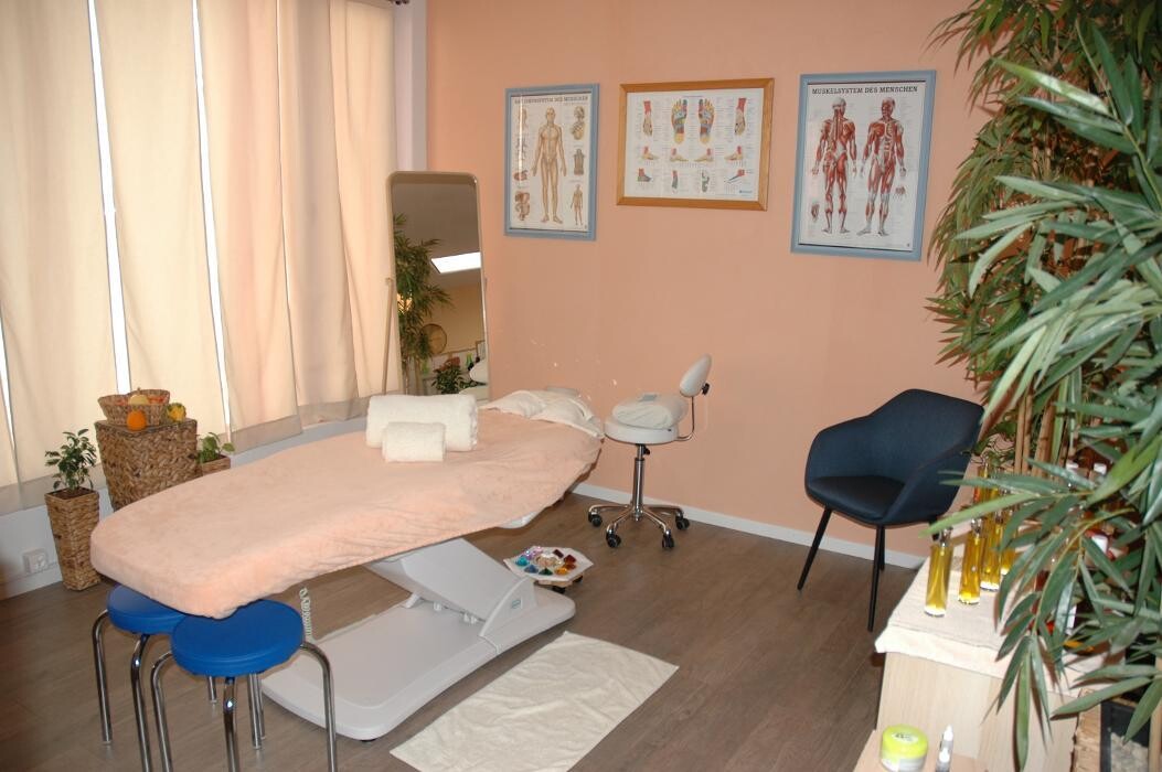 Bilder Gesundheits-Behandlungen, Massagen & Lymphdrainage Doris Rupp