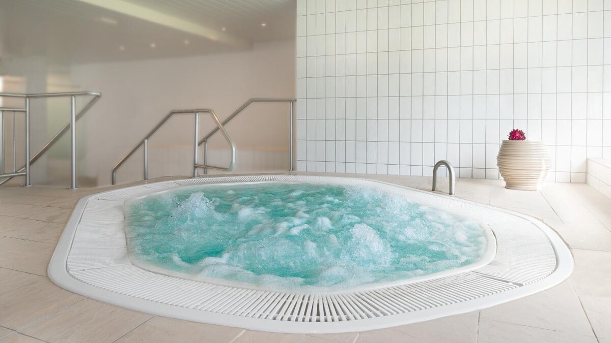 Bilder Holmes Place Zürich Crowne Plaza