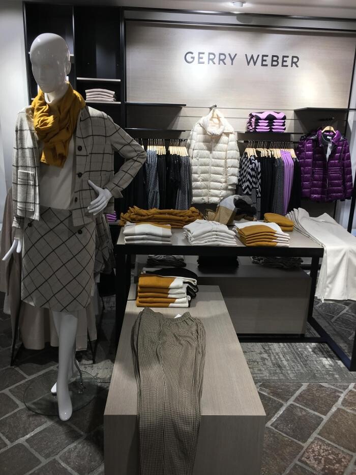 Bilder BAYARD CO LTD GALERIES
