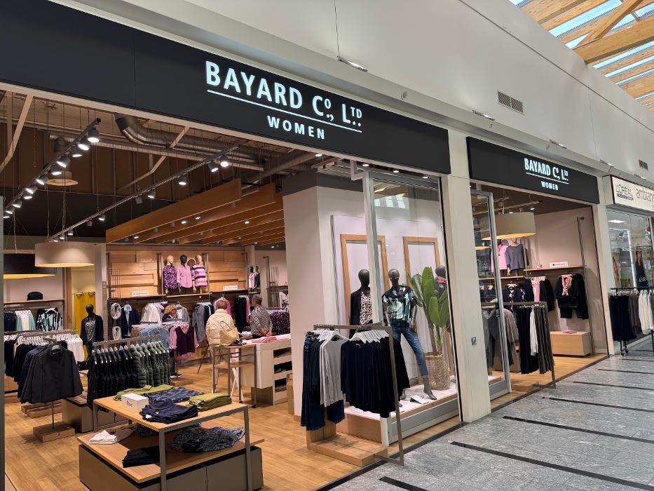 Bilder BAYARD CO LTD WOMEN
