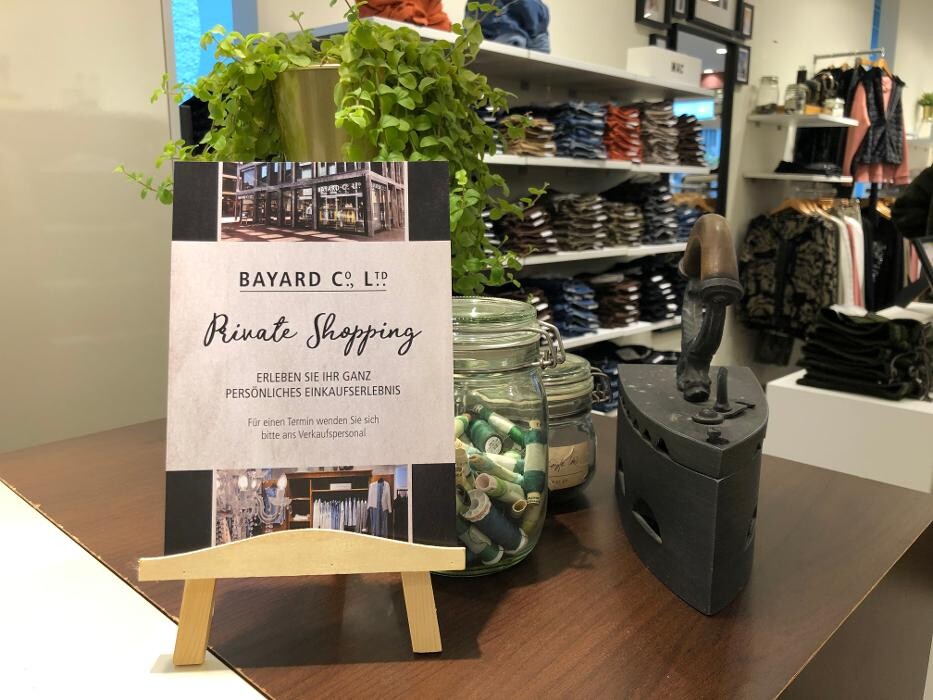 Bilder BAYARD CO LTD WOMEN