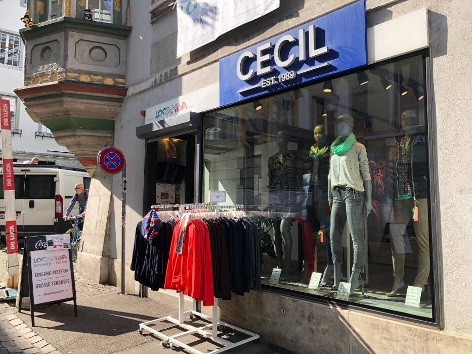 Bilder Cecil Shop