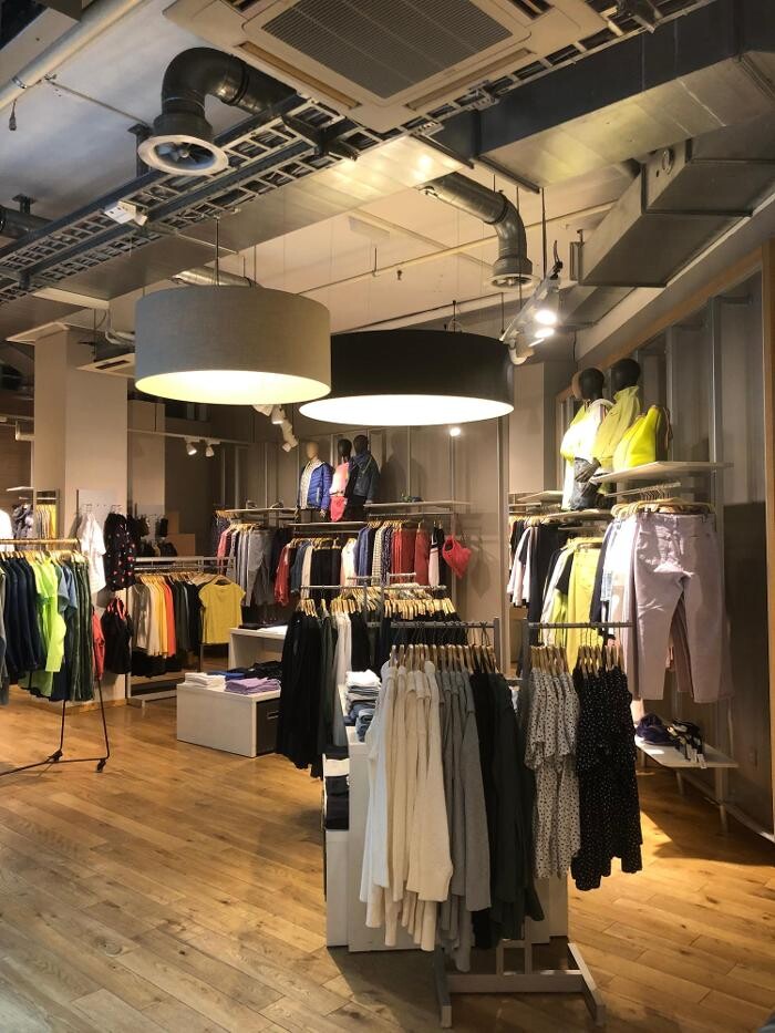 Bilder BAYARD CO LTD OUTLET SBB