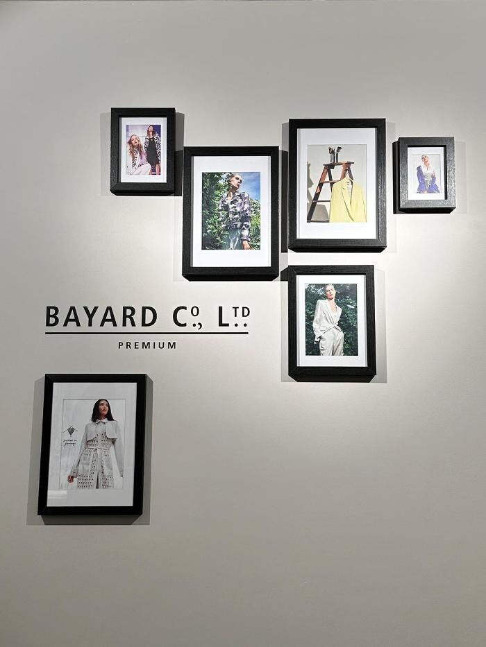 Bilder BAYARD CO LTD PREMIUM