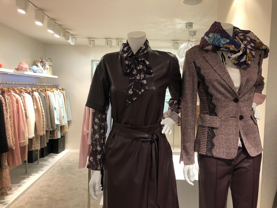 Bilder Marc Cain Shop