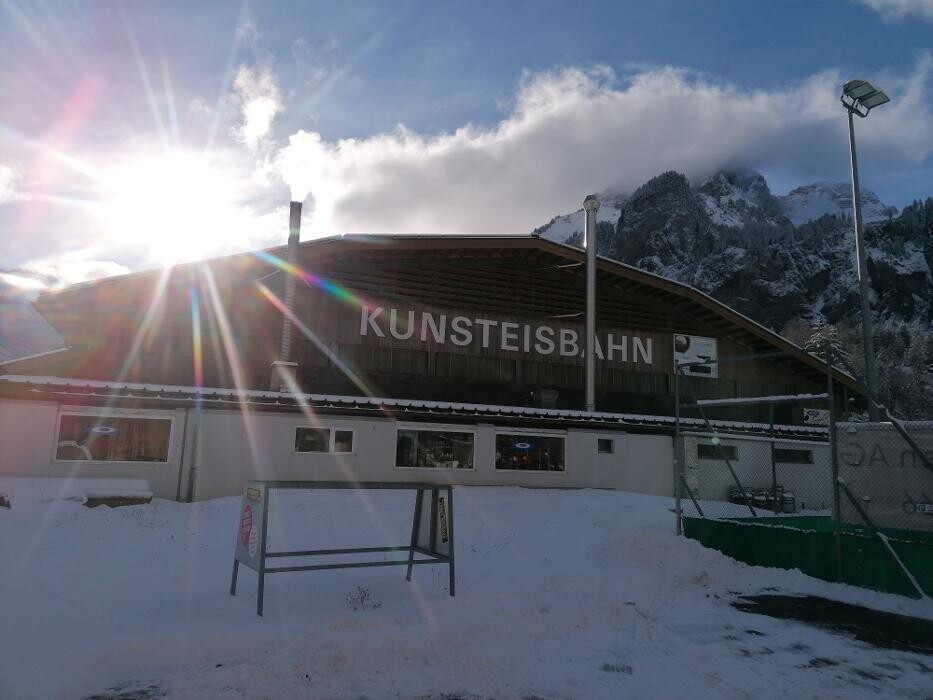 Kunsteisbahn Kandersteg Logo