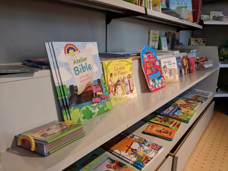 Bilder Home Shop beim Tempel